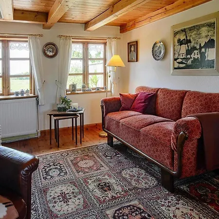 Doppelhaushaelfte Posthus, Semesterbostad Behrendorf