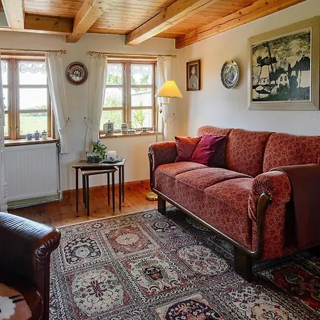 Doppelhaushaelfte Posthus, * Behrendorf